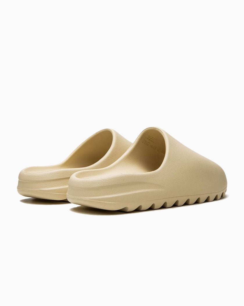 Adidas Yeezy Slide Bone (2022/2023 Restock)