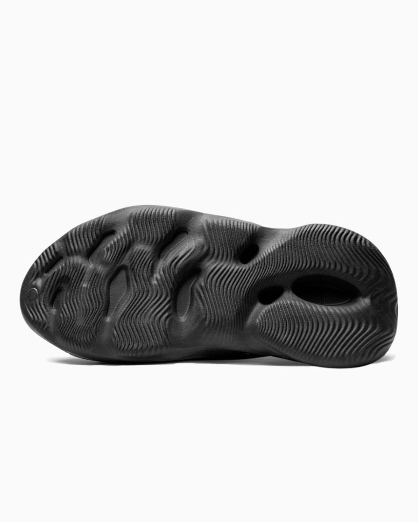 Yeezy Foam RNNR Onyx