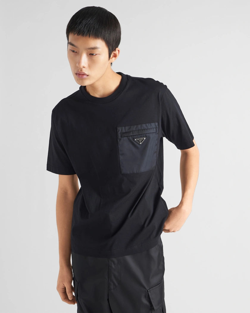 Prada Polera Pocket Black: vista de la polera puesta