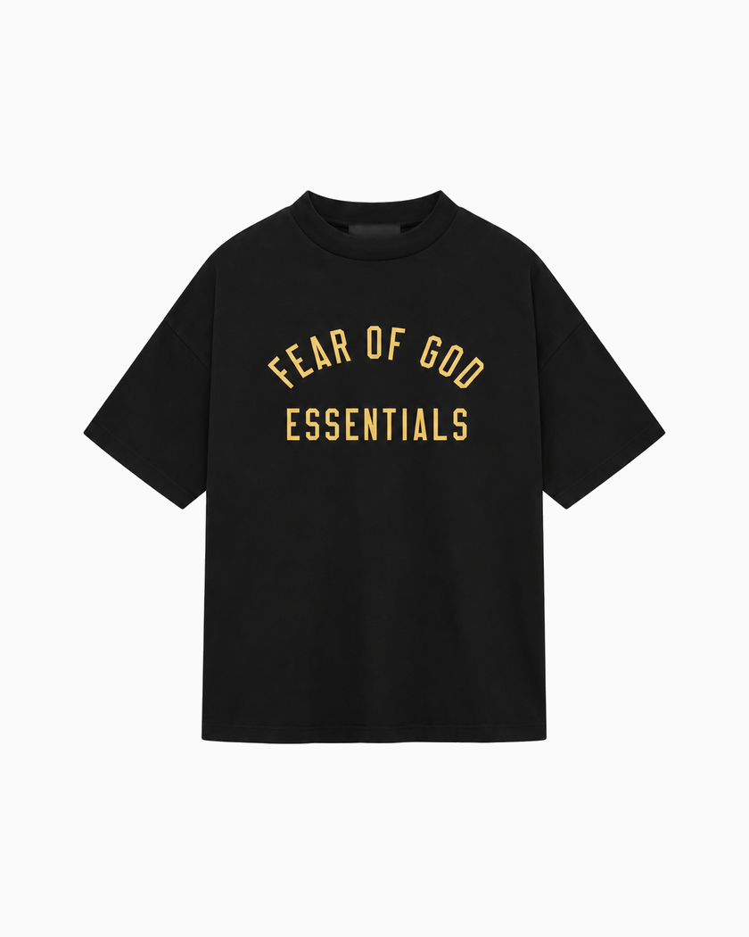 Fear Of God Essentials Jersey Crewneck Polera Black FW24, vista frontal con letras amarillas